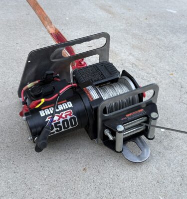 Portable 2500 lb Winch Kit for DeWalt 20V MAX or Milwaukee M18 batteries